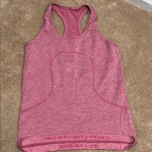 Lululemon Swiftly tech racer back